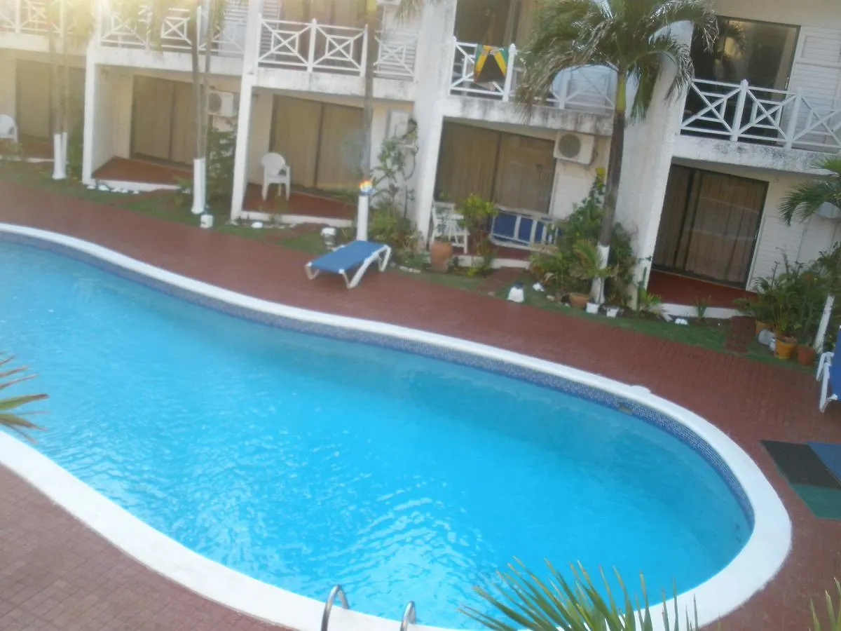 Villa Criss Ocho Rios